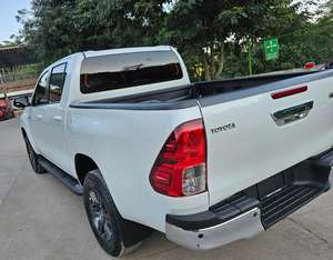 Toyota Hilux 2022 - Product Image 3