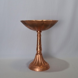 Premium Vantage Fancy Modern Hot Luxury Aluminio Esmalte Florero Espiral en relieve Fancy Metal Hogar y boda Florero de piso - Product Image 3