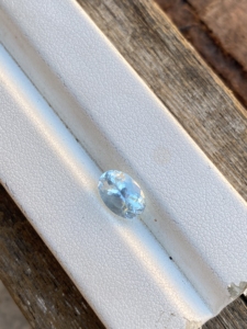 พลอยเจียระไนเพชรสีขาวทรงวงรีสีธรรมชาติกะรัต1.67กะรัตสำหรับทำเครื่องประดับ - Product Image 2