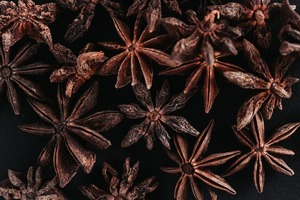 Especias tradicionales, ingredientes gourmet, anís estrellado orgánico aromático para uso culinario, especias de anís estrellado marrón de alta calidad - Product Image 4