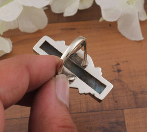 แหวนพลอยลาบราดอร์สีเงินสเตอร์ลิง925ทำด้วยมือสไตล์โบโฮสุดคลาสสิกแหวนโซลิแทร์สำหรับงานแต่งงานทุกเพศ - Product Image 5