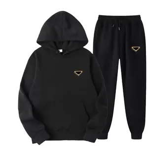Survêtements ultra confortables pour femmes, ensemble de 2 pièces avec coupe décontractée, adaptés à la salle de sport, au yoga, au shopping, au voyage et au streetwear décontracté - Product Image 4