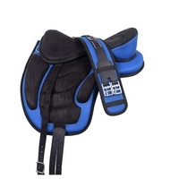 Selle de course ALR de qualité supérieure, style anglais, synthétique, sans arceau, avec étriers et sangle.