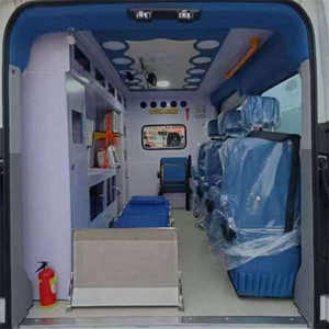 Camion ambulance d'occasion à transmission manuelle diesel pour hôpital, soins intensifs, clinique médicale, transport, clinique mobile, avec émission Euro 4 - Product Image 3