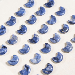 Piedras de Sodalita Azul Premium, Mini Piedras Curativas Talladas en Forma de Luna para Meditación y Decoración - Product Image 6