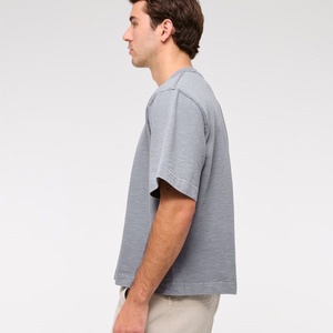 OEM Vente en gros T-shirt pour hommes à col ras du cou épais 100% coton T-shirt court personnalisé coupe carrée motif solide T-shirt court surdimensionné - Product Image 4