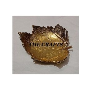 Plateau à feuilles en aluminium couleur argent Snacks Plateau à feuilles Taille et forme personnalisées Plateau de service à feuilles à vendre - Product Image 2