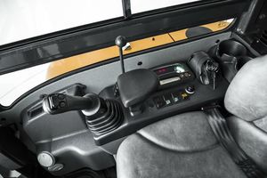 Livraison Gratuite Mini-Excavatrice sur Chenilles d'Occasion Case CX37C Jaune, Godet de 0,12 m, Moteur Yanmar 24,4 CV, Couple de Charge Élevé - Product Image 4