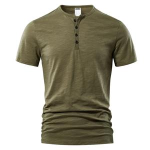Camiseta con cuello en V para hombre de poliéster 100% de alta calidad 180 Gsm Impresión de sublimación de tela fabricada con excelente servicio - Product Image 3