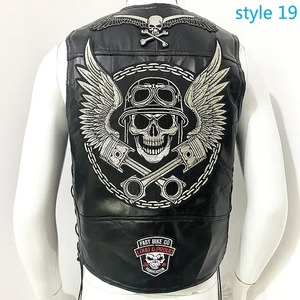 Gilet de motard en cuir véritable pour homme EDGECO - Imperméable, respirant, col en V, fermeture à un bouton - Product Image 5