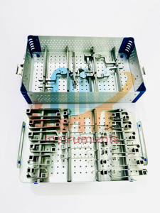 Juego de Retractores Lumbares McCulloch para Cirugía Espinal con Acero Inoxidable, Caja de Aluminio de Alta Calidad con Certificación CE por OMI - Product Image 3