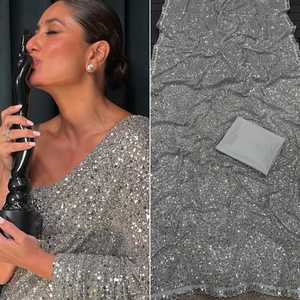 Dernière pièce de Saree en Georgette de style Bollywood avec paillettes et chemisier disponible aux prix de gros - Product Image 5