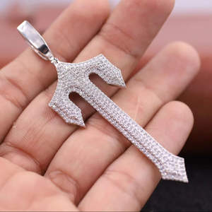 Colgante de Diamante Moissanite VVS con Forma de Cruz Estilo Hip Hop para Hombre, Plata de Ley 925 Chapada en Oro, Regalo de Compromiso - Product Image 1