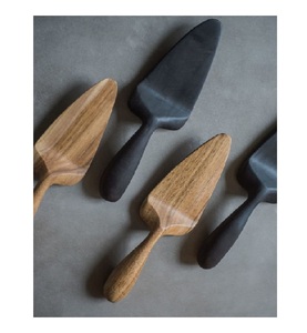 Último juego de servidores de madera Servidor de madera de diseño moderno de la mejor calidad Precio al por mayor Servidor de madera real 100% - Product Image 1