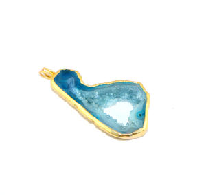 Colgante de Moda Contemporáneo con Geoda Azul Druzy de Forma Irregular, Chapado en Metal, Joyería de Latón para Mujer, Venta al por Mayor - Product Image 2