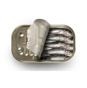 Fornitore all'ingrosso di Stock di pesce In scatola di pesce In scatola sardine In olio vegetale/salsa di pomodoro spedizione veloce