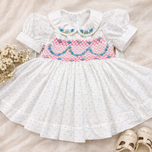 Vestido de bebé niña con bordado floral y mangas abullonadas, vestido de fiesta boutique para bebés y niñas pequeñas. - Product Image 1