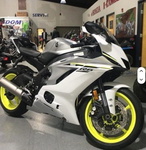 Motocicletas Deportivas de Carreras NUEVAS ORIGINALES YZF R6 2025 - Product Image 3