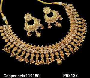 Beautiful Stunning Ethnic <b>Kundan</b> Studded Dangle Gold Plated Copper Wedding & Party <b>Jewelry</b> Set for Women - Product Image 3