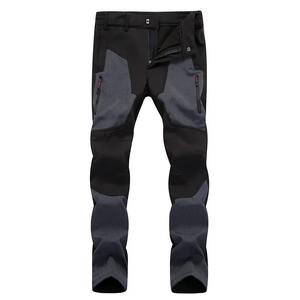 Pantalones de carga impermeables para exteriores para hombre, pantalones térmicos de Montañismo de carcasa suave gruesa de lana, patrón sólido a juego de colores - Product Image 1