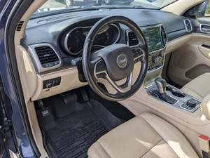 Jeep Grand Cherokee Limited 4WD SUV 2021 Súper Limpio con Asientos de Cuero, Techo Panorámico, Faros LED y Transmisión Automática - Product Image 5