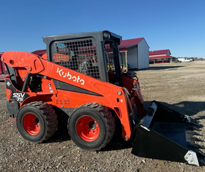 Chargeuse compacte Kubota SSV75 à vendre - Product Image 4