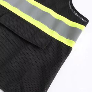 Gilet de sécurité personnalisé avec logo, bicolore, haute visibilité, fermeture éclair sur le devant, maille respirante, gilet noir avec poches, gilet de sécurité en maille pour homme - Product Image 5