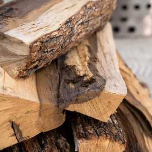 Bûches de bois de chauffage de chêne séché au four 25 cm et 33 cm de bois de chêne de hêtre en vrac prêt à la vente - Product Image 5