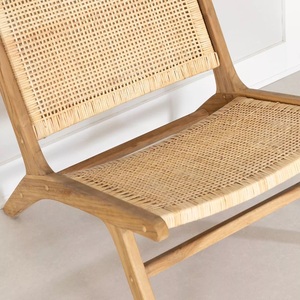 Chaise de détente scandinave Matériau en bois massif avec rotin naturel tissé Couleur naturelle Style Mid Century Garden Relax Chair - Product Image 2