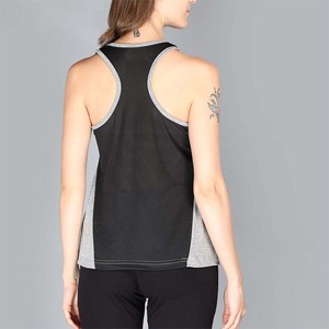 Ropa de entrenamiento transpirable de verano para mujer 2025, camisetas sin mangas de punto sólido con estampado de logotipo personalizado, camisetas de talla grande para mujer activas al aire libre - Product Image 3