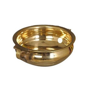 Urli en laiton doré fait main, qualité supérieure, taille personnalisée, décor floral, pour Diwali et toutes occasions. - Product Image 6