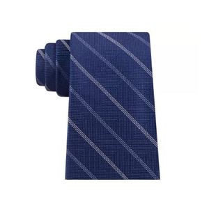 Cravatta Classica da Uomo Michael Kors Blu Navy con Motivo Floreale Jacquard Paisley a Pois in Lana e Poliestere Taglia Regolare Confezionata in Elegante Scatola Regalo - Product Image 2