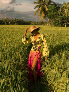 Robe élégante faite à la main pour femmes décontractée Maxi manches trois quarts longueur de plancher haute couture motifs naturels vacances - Product Image 3