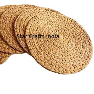 เสื่อรองจานผักตบชวาสานธรรมชาติแบบถักกันลื่น - Product Image 1