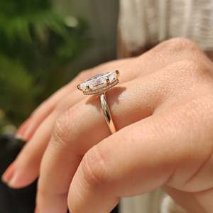 แหวนมอสซาไนต์ทรงมาร์คีส์แบบวงแหวนซ่อนรูปทรงฮาโล - Product Image 3