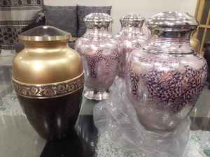Wholesale Luxury 220 Cu Inch Capacity Brass Aluminum Urns High-End Majestic White Cremation Urns India Made Funeral <b>Supplies</b> - Product Image 4