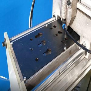 Machine à copier <span class=keywords><strong>de</strong></span> <span class=keywords><strong>profil</strong></span>és en aluminium à grande vitesse / Machine à copier <span class=keywords><strong>de</strong></span> <span class=keywords><strong>profil</strong></span>és en aluminium pour fenêtres / Machine à copier <span class=keywords><strong>de</strong></span> <span class=keywords><strong>profil</strong></span>és en aluminium portable - Product Image 3