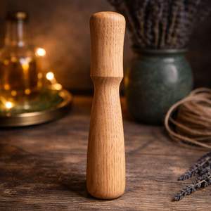 Muddler de Cócteles de Madera Natural, Diseño Rústico, Herramienta de Bar Duradera para Triturar Suavemente Hierbas, Cítricos y Bebidas Artesanales - Product Image 2