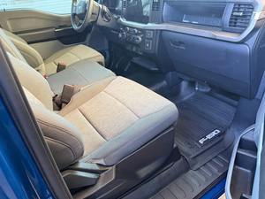 Ford F-150 XL 4x4 Coyote V8 2024 d'occasion en excellent état - Product Image 4