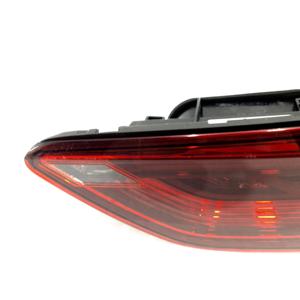 LUZ DE FRENO TRASERA DERECHA INTEGRADA EN LA PUERTA VOLKSWAGEN Golf Serie VIII (19>) - Product Image 4