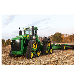 Tractor John Deere de alto rendimiento con motor diésel, alto torque y sistema hidráulico confiable para labranza y trabajos agrícolas. - Product Image 2