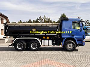 Camion à benne basculante Mercedes Benz Actros 2651 V8 d'occasion 2013, 6X4, diesel, capacité de 40 tonnes, transport de boues de construction urbaine - Product Image 4