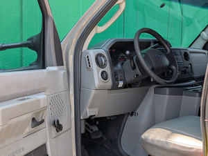 รถฟอร์ด E-Series แชสซี E-350 Super Duty 138 Cutaway ขับเคลื่อนล้อหลัง พร้อมส่ง บริการส่งถึงบ้าน - Product Image 4