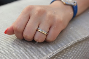 Ensemble d'alliances de haute qualité 2 pièces classique bande en or uni demi-éternité Moissanite bague de fiançailles en or rose pour femme - Product Image 3