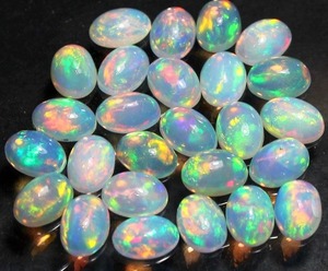Cabochon ovale en opale éthiopienne naturelle de haute qualité multi-feu Welo Fire 6x8mm 1-2 carat certifié tiers lâche indien Jaipur - Product Image 3