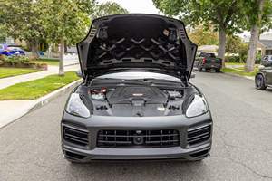 2022 Cayenne GTS Coupe ตรวจสอบคู่-V8เทอร์โบ, AWD, แพคเกจพรีเมี่ยมบวก, - Product Image 6