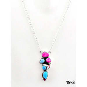 Collier en argent sterling et mohave turquoise inspiré du sud-ouest, fait main avec luxe et élégance - Product Image 2