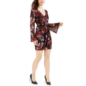 Robe <span class=keywords><strong>Guess</strong></span> Maiya à imprimé floral pour femme, gris, taille XS – en mousseline translucide avec taille naturelle, robe de jour tendance - Product Image 1