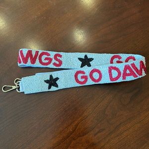 Sangle de sac à broderie artistique avec extrémités réglables - Product Image 4