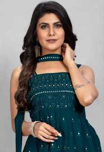 Nuevo Kurti Plazzo y Dupatta de Diseñador en Tela Georgette con Bordado de Lentejuelas para Fiestas - Product Image 6